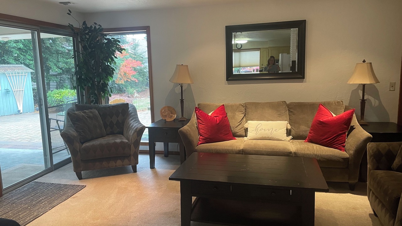 Photo of Livingroom in Stayton