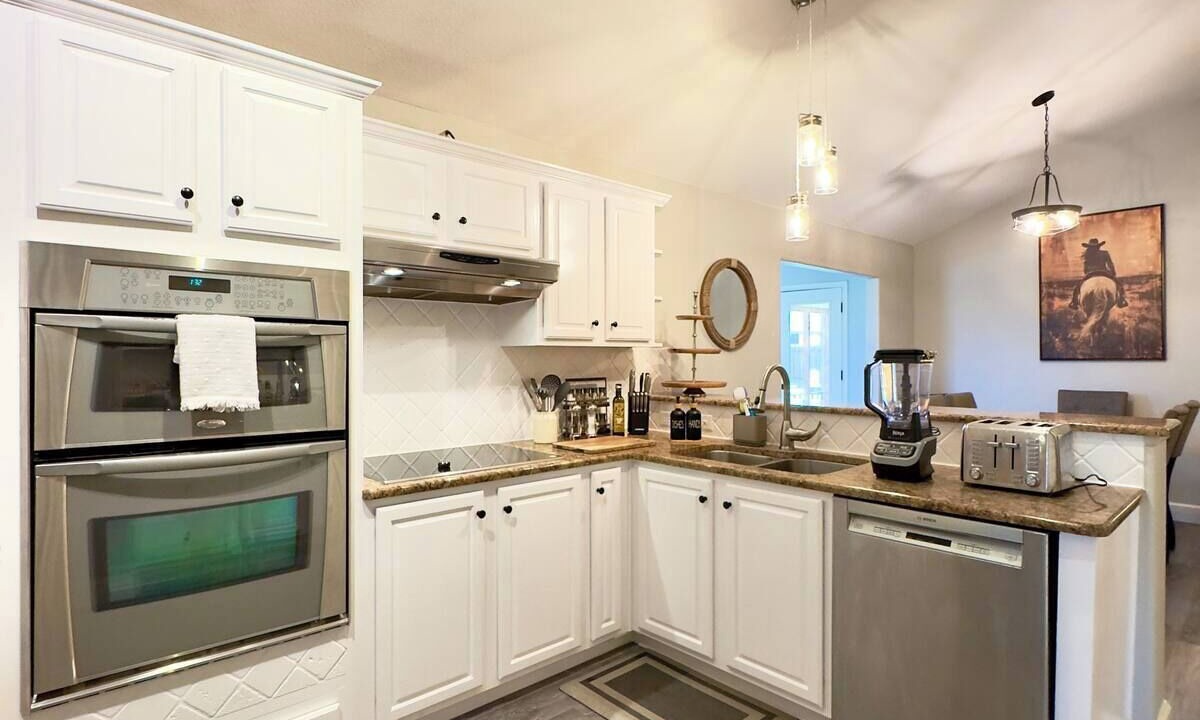 Photo of Kitchen in Highland Lake Estates