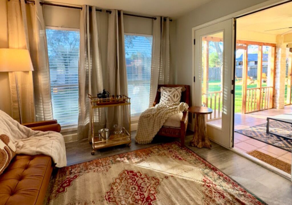 Photo of Livingroom in Highland Lake Estates