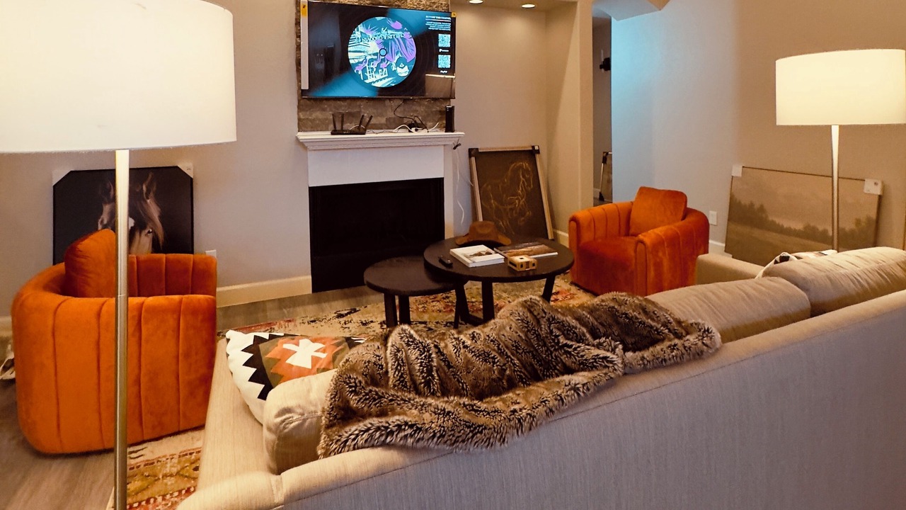 Photo of Livingroom in Highland Lake Estates
