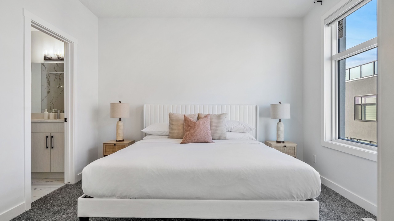 Photo of Others in Sage Hill