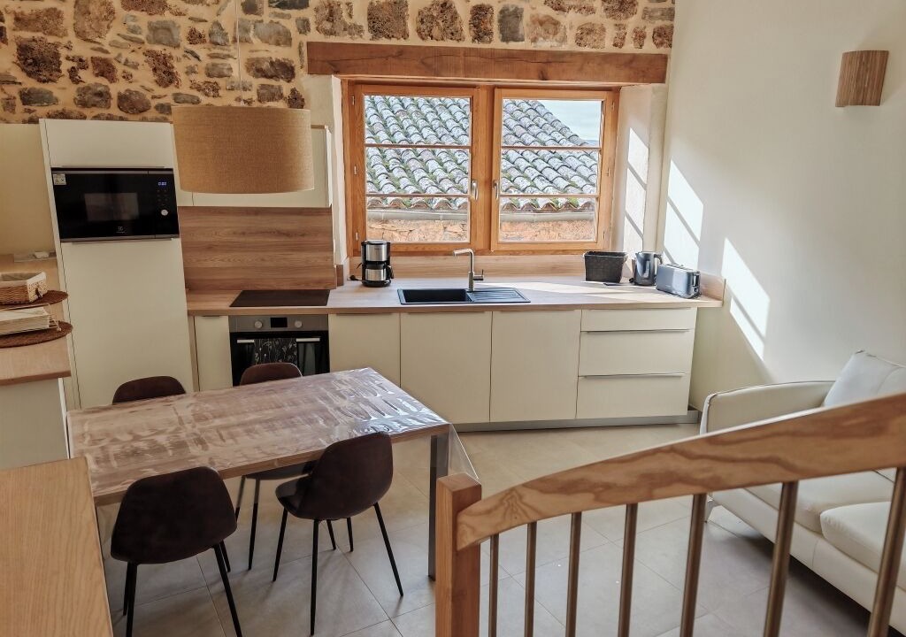 Photo of Kitchen in Saint-Georges-de-Luzencon
