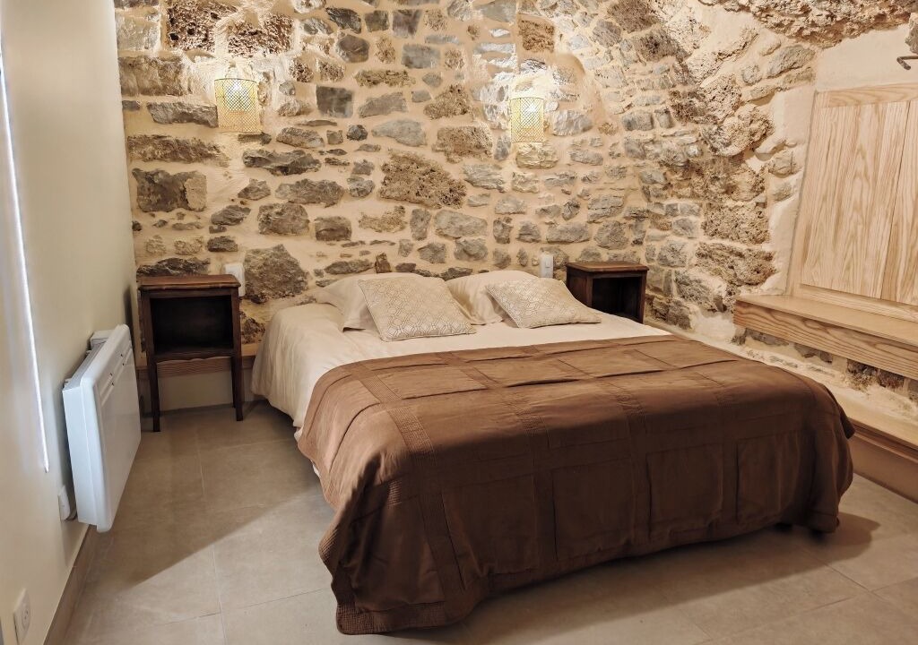 Photo of Bedroom in Saint-Georges-de-Luzencon