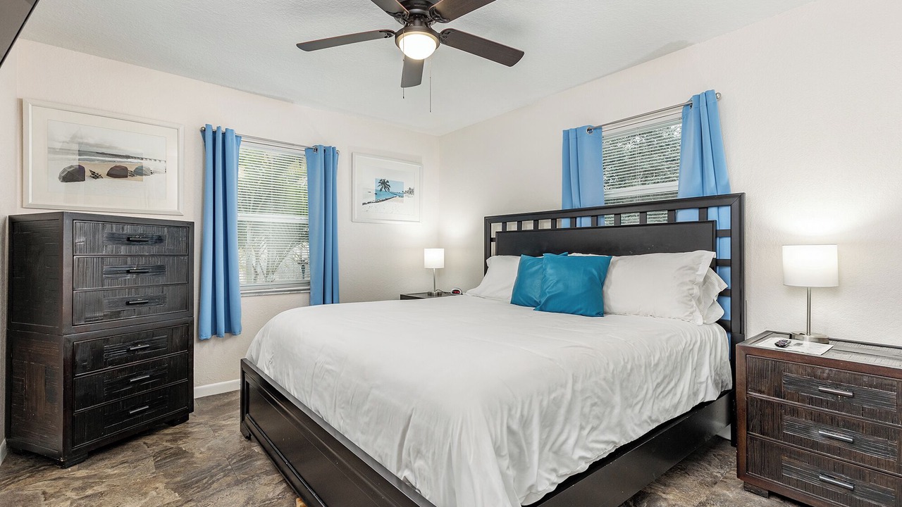Photo of Bedroom in Tarpon Springs