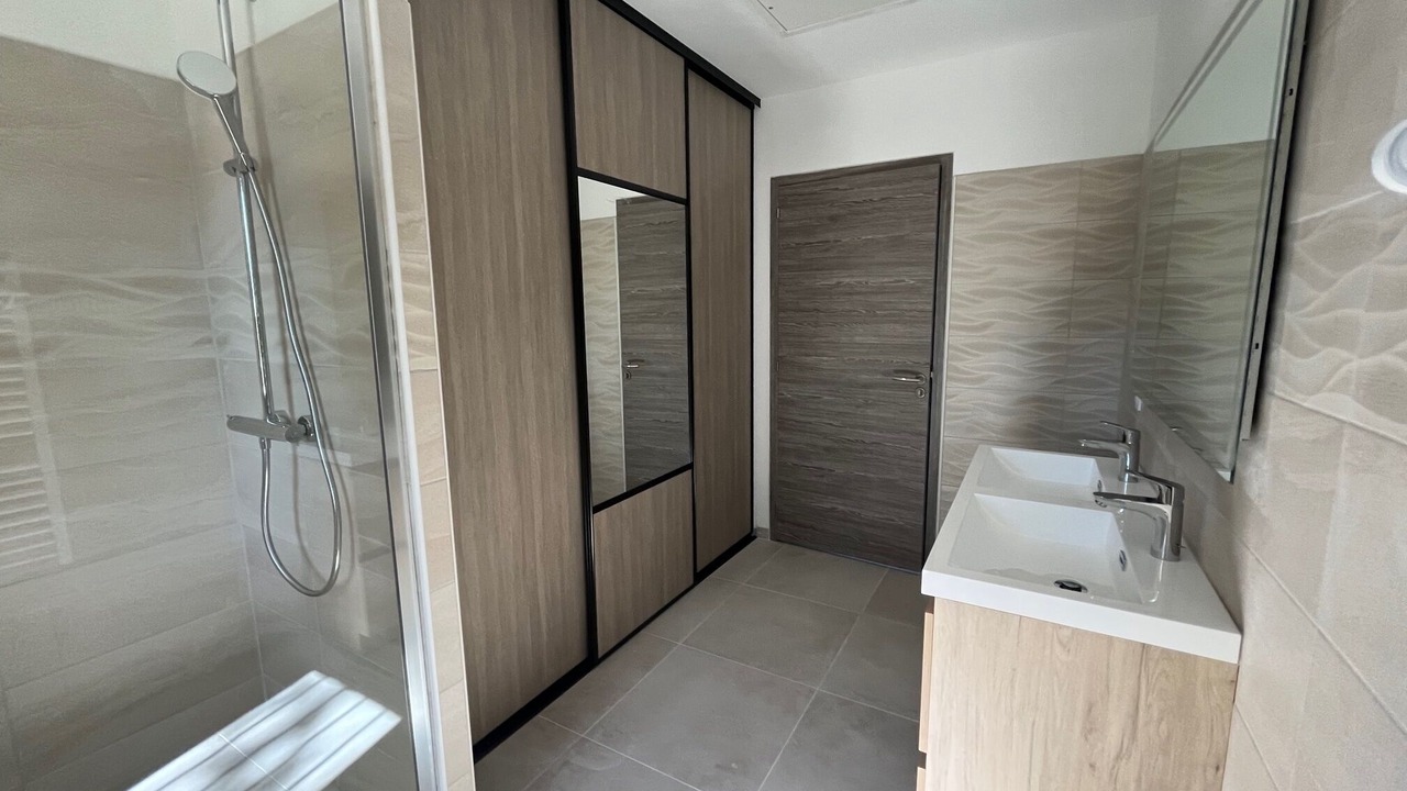 Photo of Bathroom in Castries