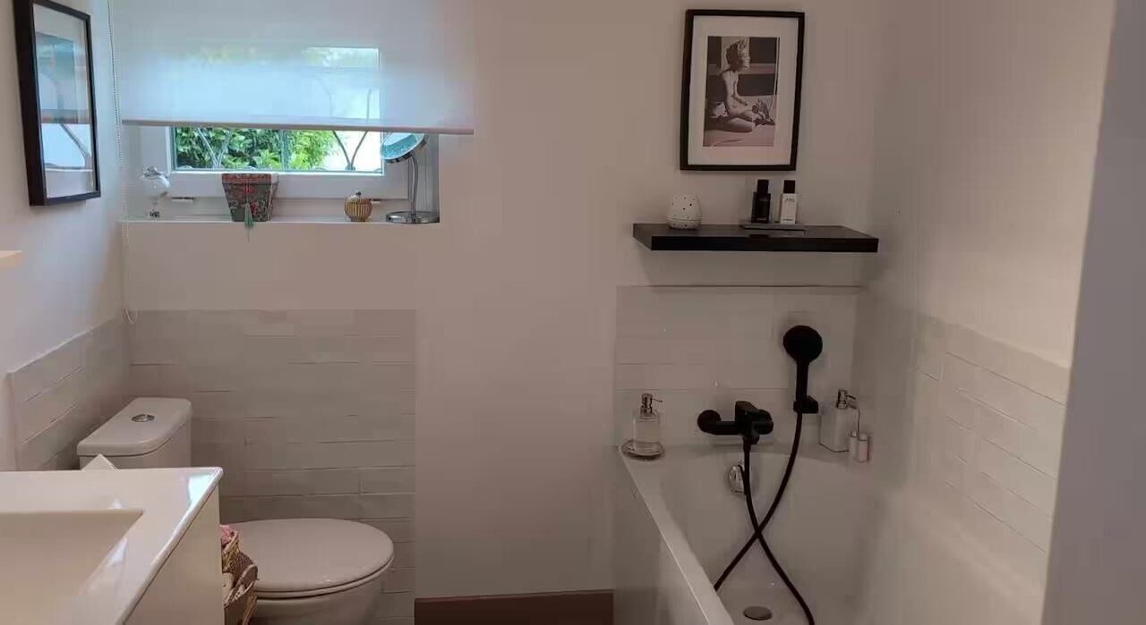 Photo of Bathroom in Pornic