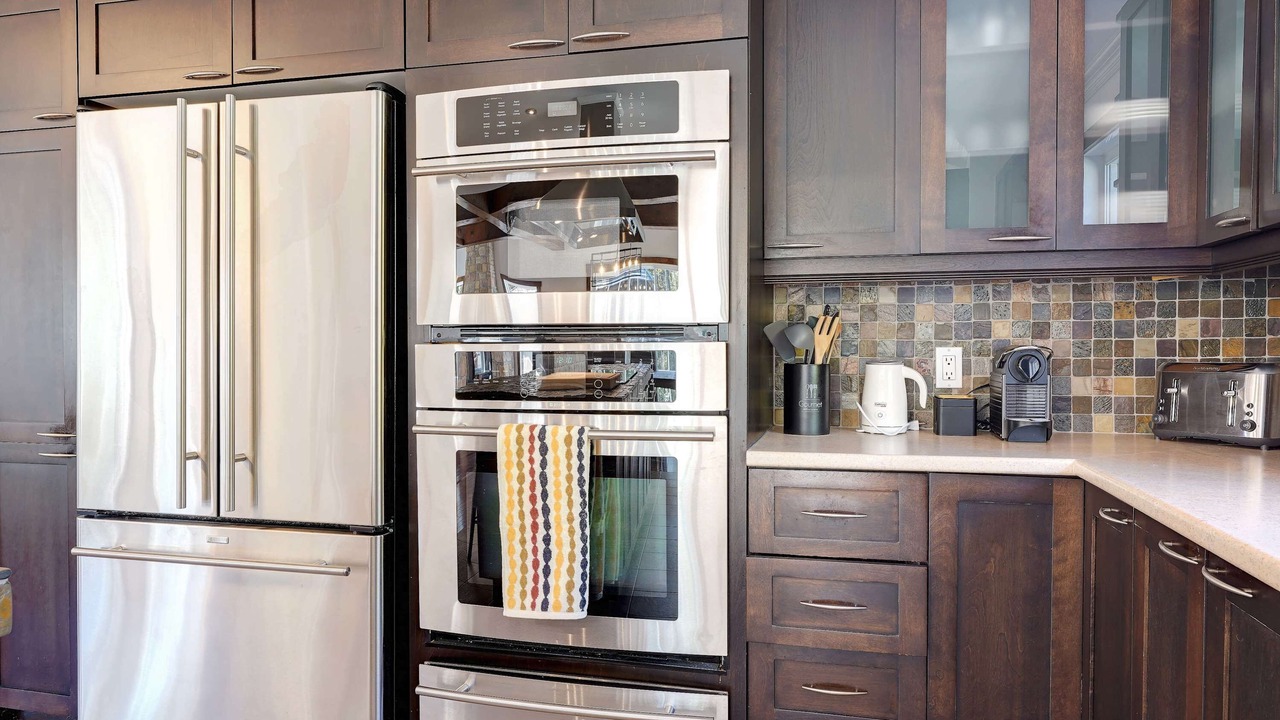 Photo of Kitchen in Val-des-Lacs