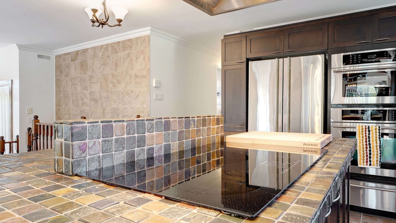 Photo of Kitchen in Val-des-Lacs