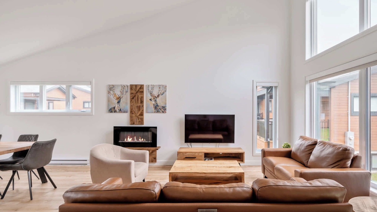 Photo of Livingroom in Stoneham