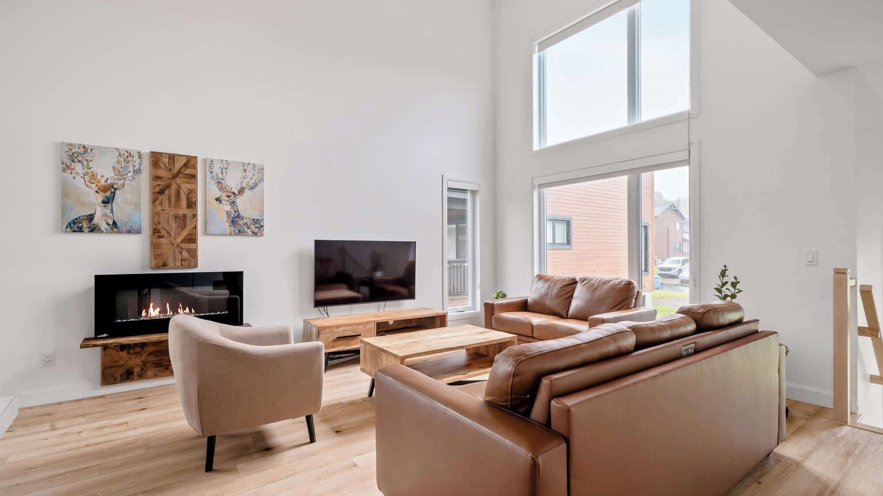Photo of Livingroom in Stoneham