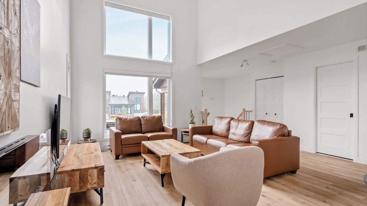 Photo of Livingroom in Stoneham