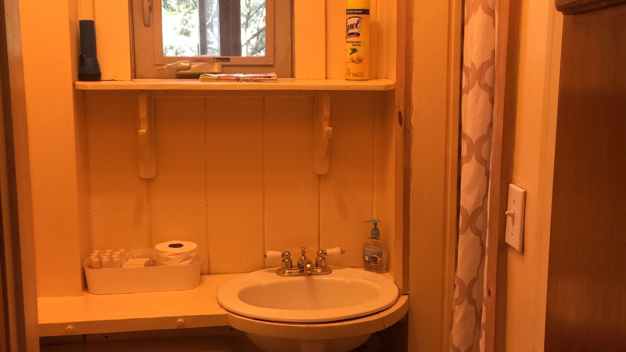 Photo of Bathroom in Lake Arrowhead