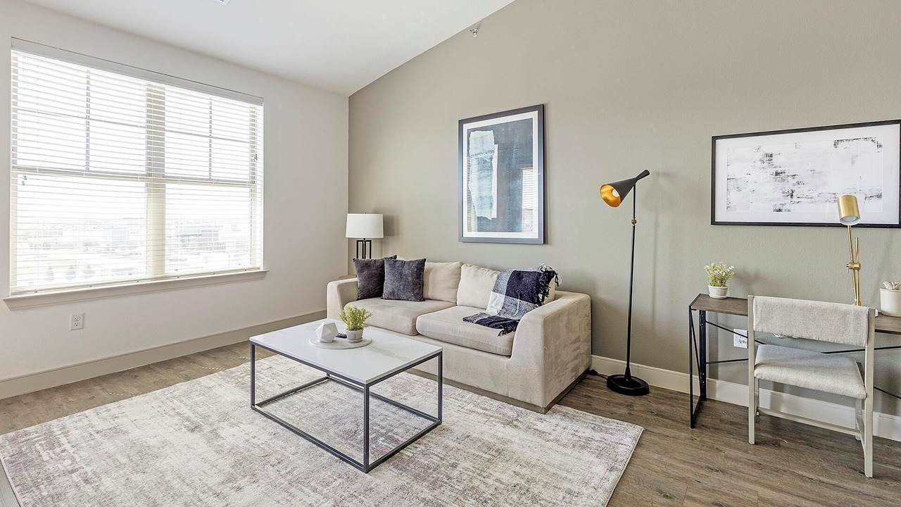 Photo of Livingroom in Denton