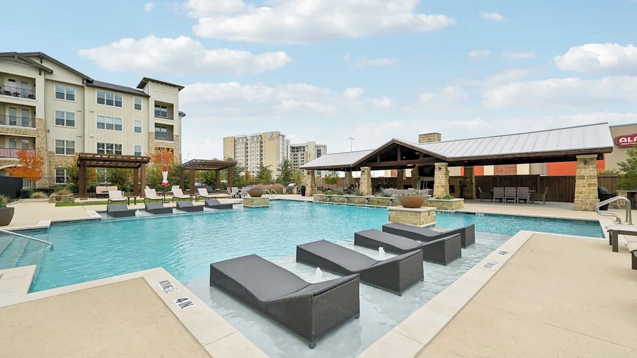 Photo of Outdoor in Denton