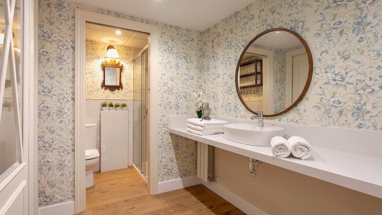 Photo of Bathroom in La Trinidad-San Juan y Todos los Santos