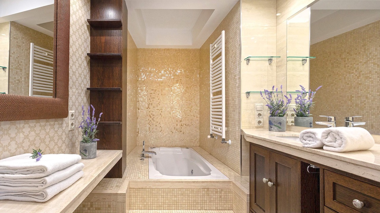 Photo of Bathroom in La Trinidad-San Juan y Todos los Santos