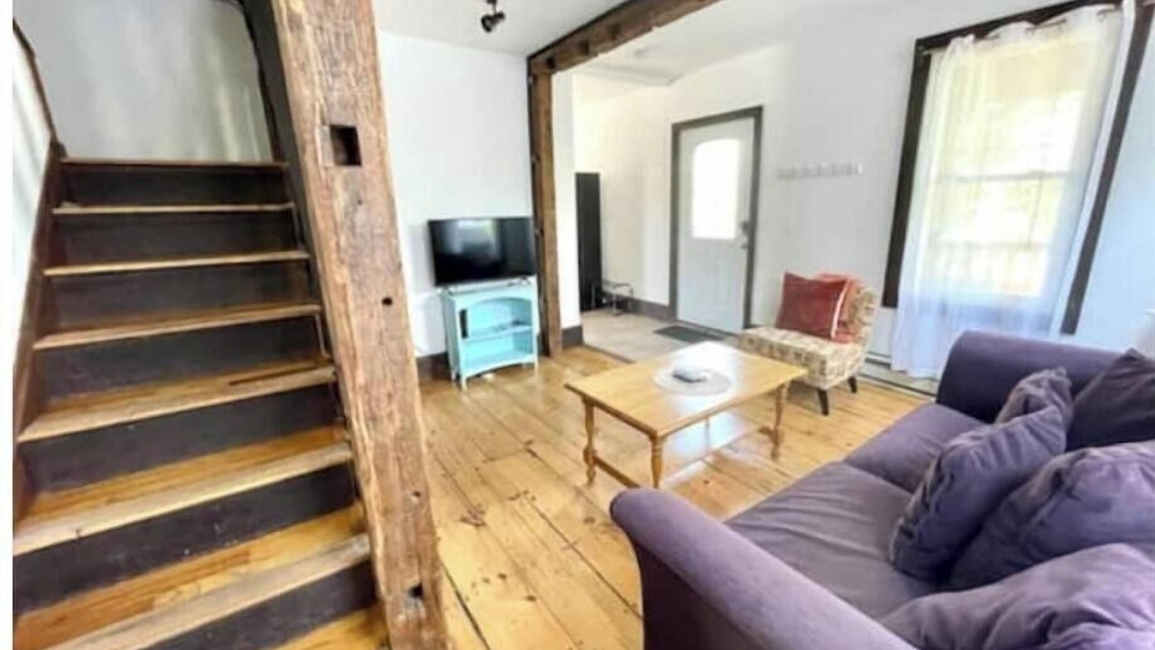 Photo of Livingroom in Beacon