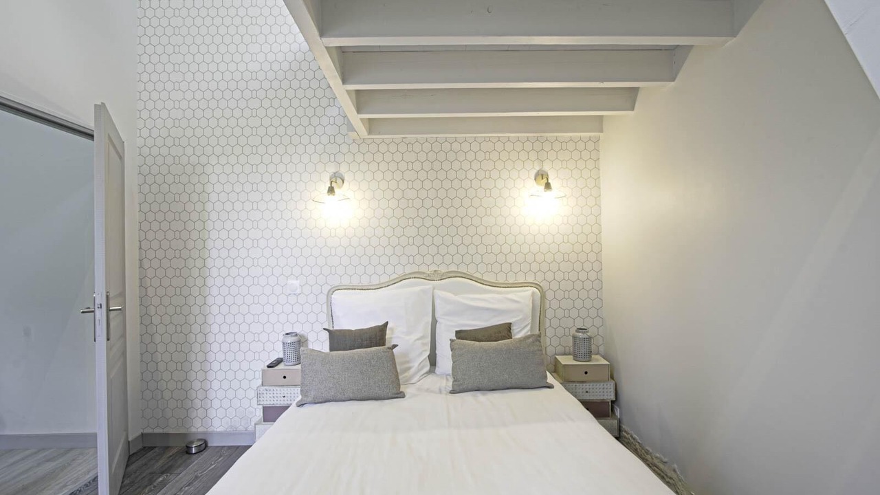 Photo of Bedroom in Deauville City Centre