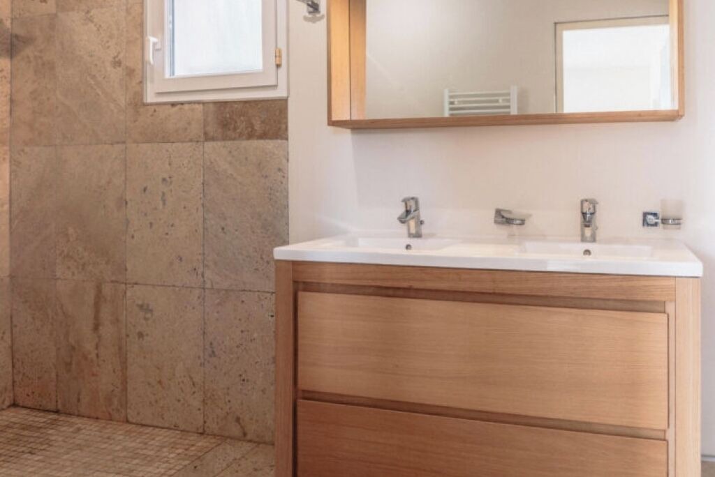 Photo of Bathroom in Beaufort