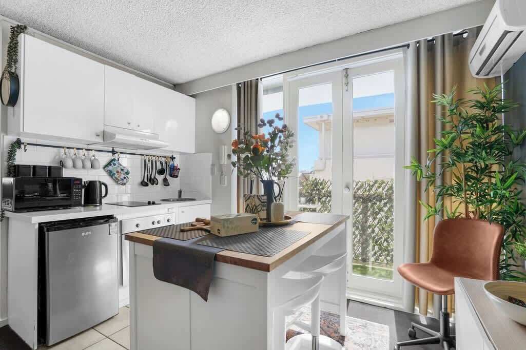 Photo of Kitchen in St Kilda West