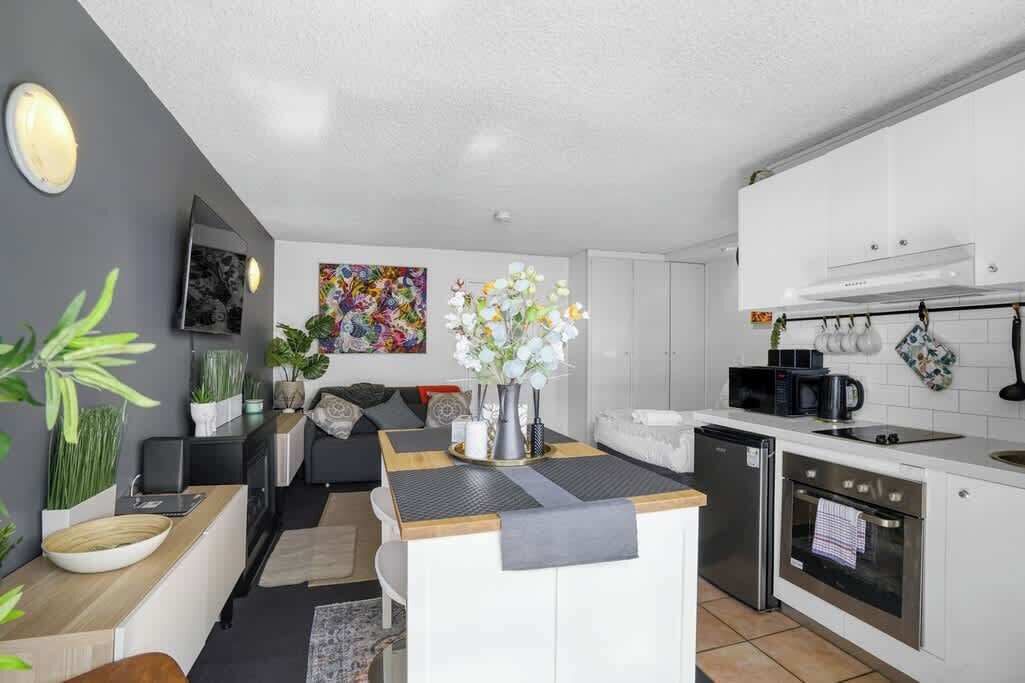 Photo of Kitchen in St Kilda West