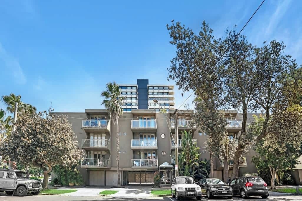 Photo of Outdoor in St Kilda West