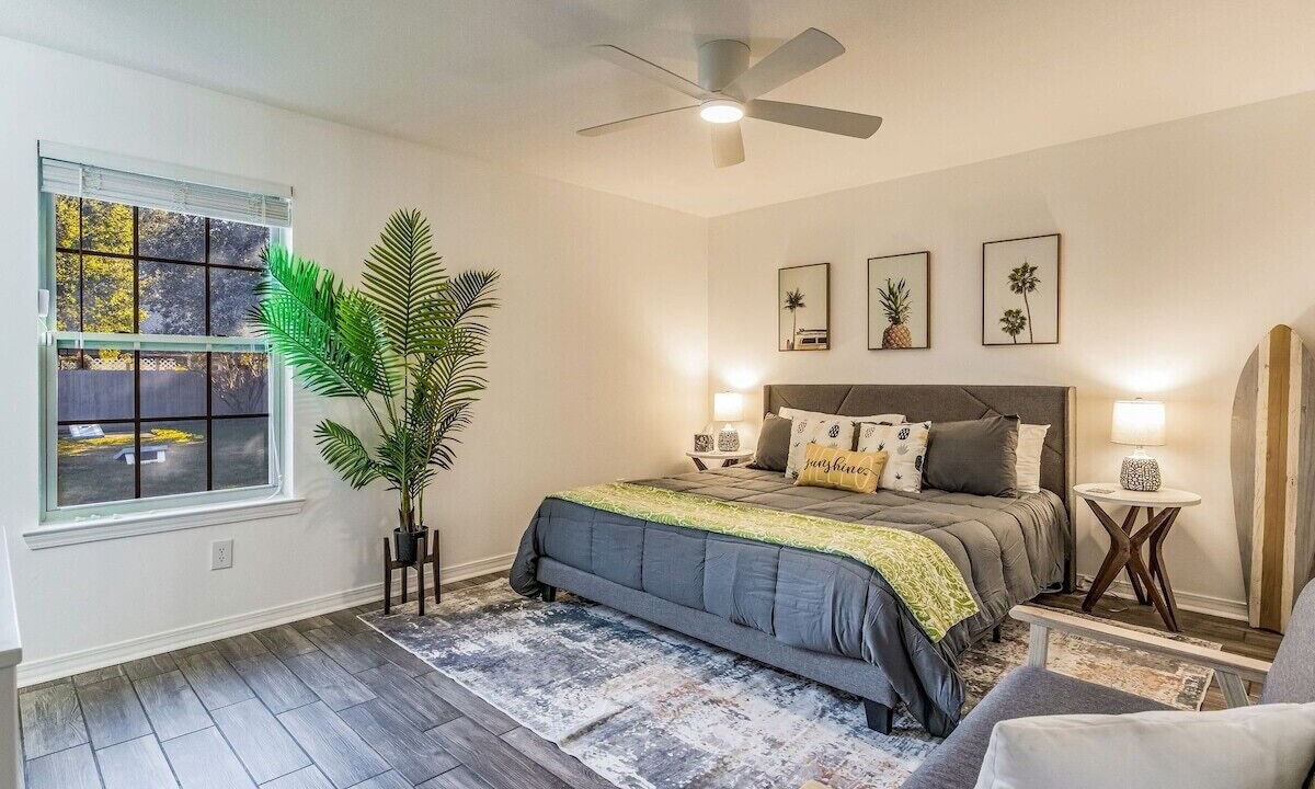 Photo of Bedroom in Gulf Breeze