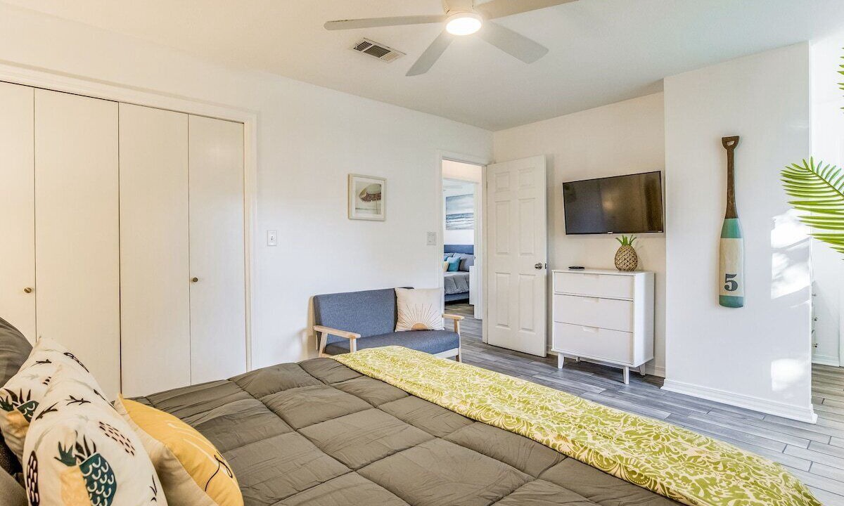 Photo of Bedroom in Gulf Breeze