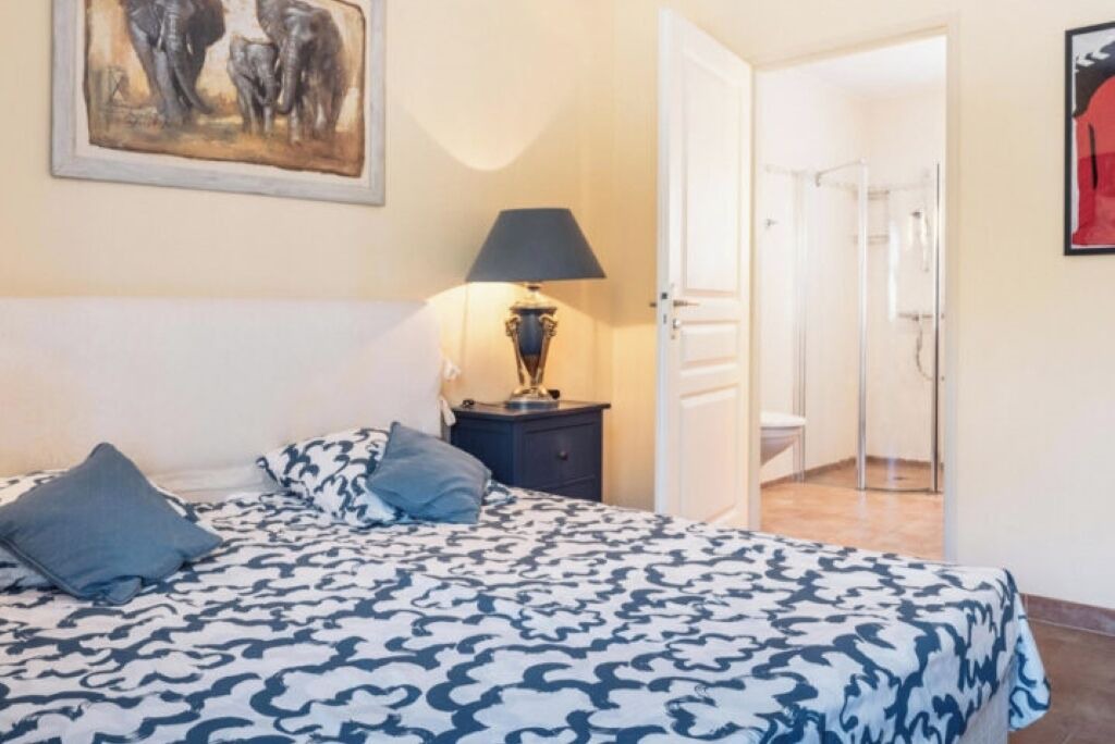 Photo of Bedroom in Oupia