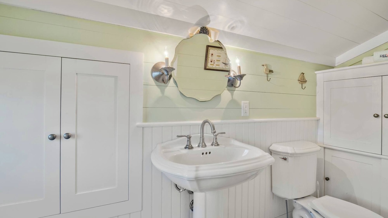 Photo of Bathroom in Centerville