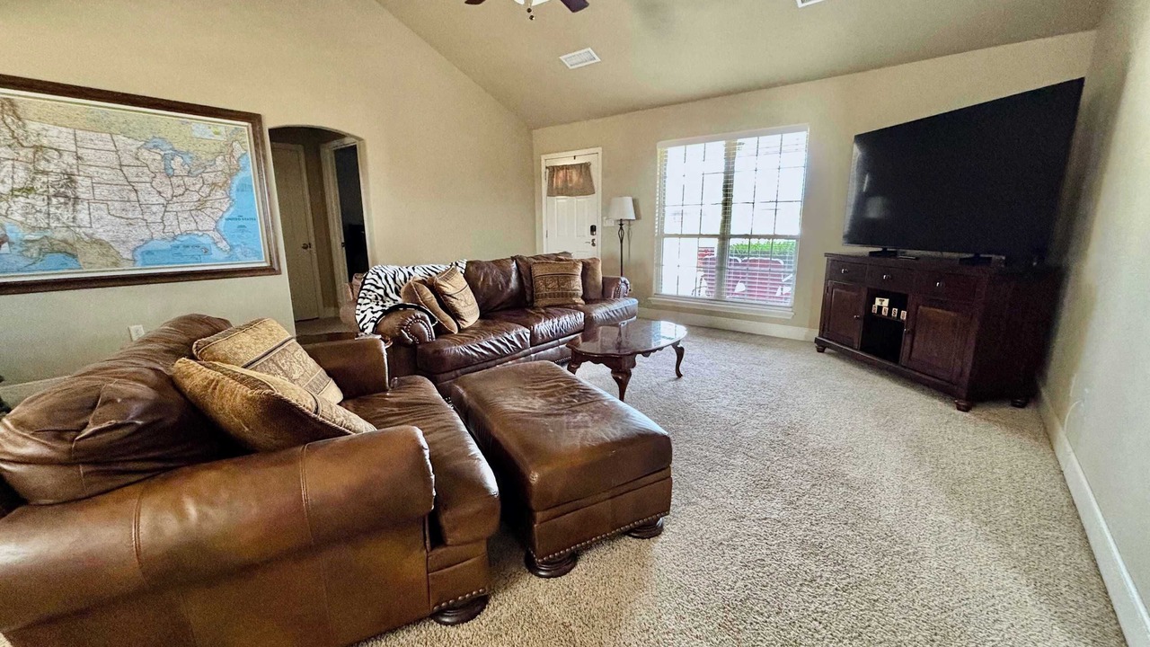 Photo of Livingroom in North by Northwest