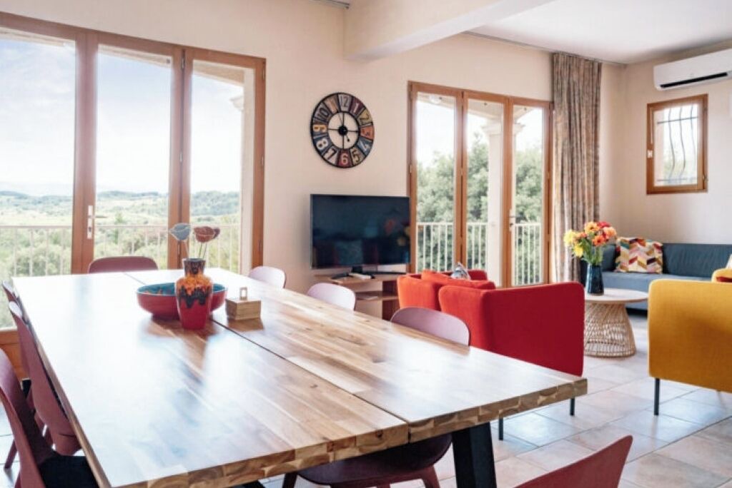 Photo of Livingroom in Felines-Minervois