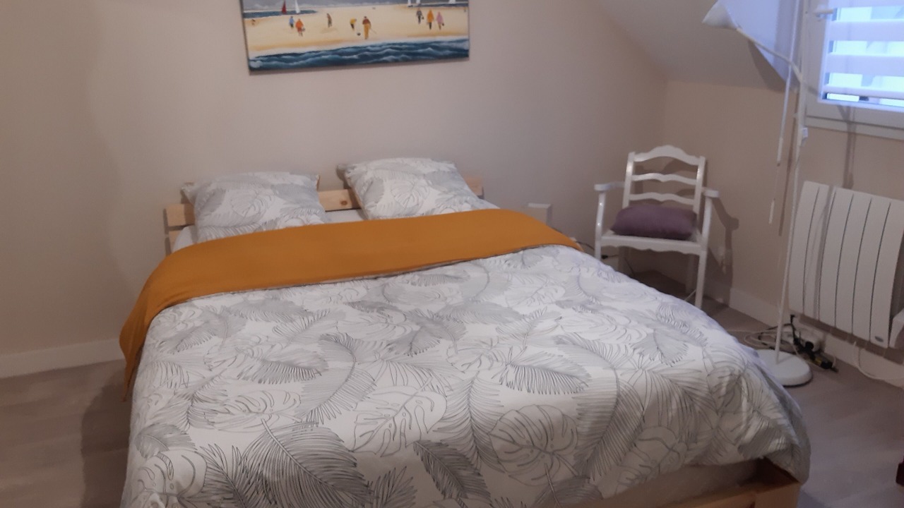 Photo of Bedroom in Dol-de-Bretagne