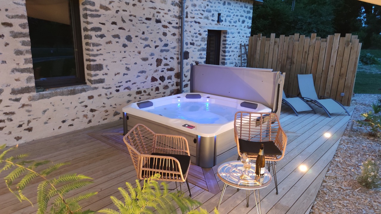 Photo of Patio Balcony in Saint-Ouen-des-Toits