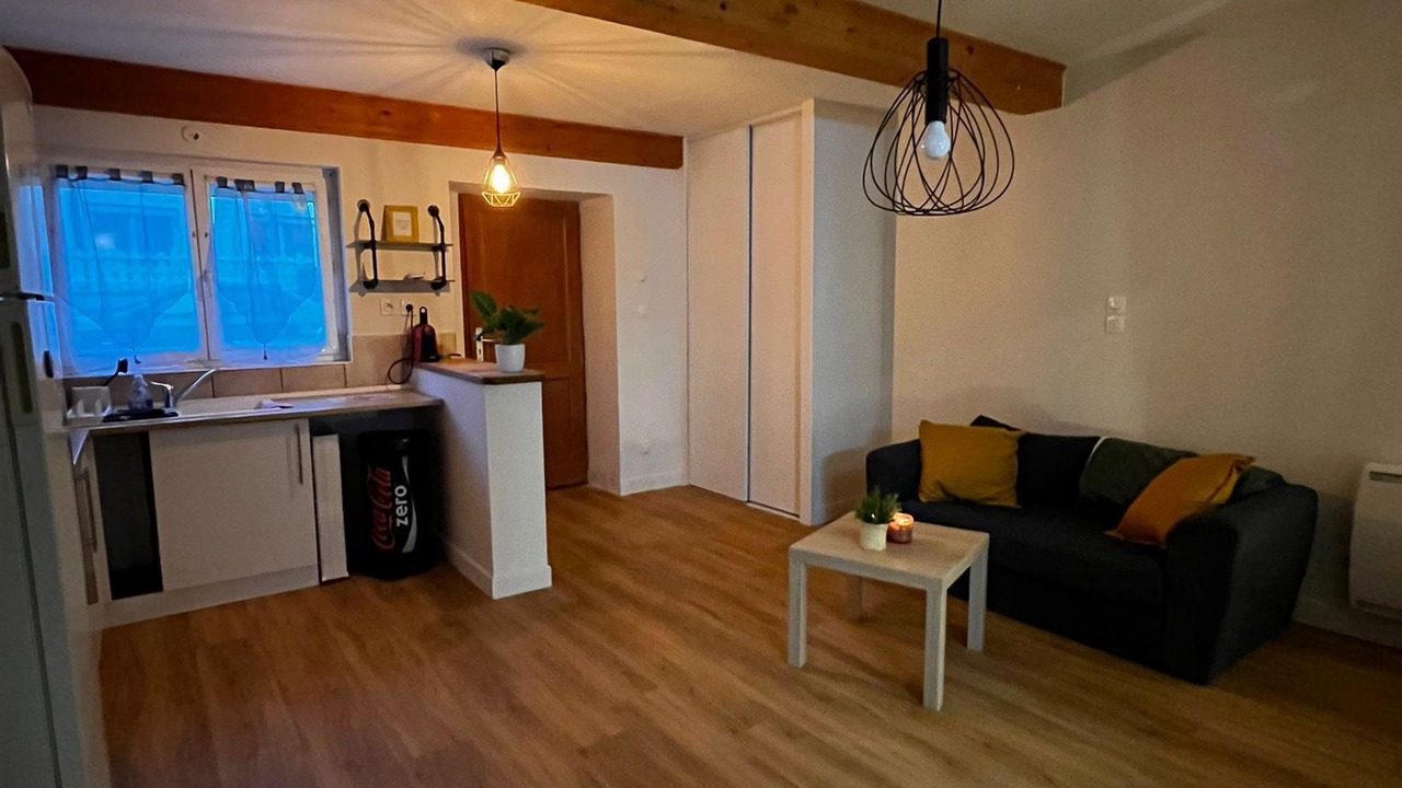 Photo of Livingroom in Colombier-Saugnieu