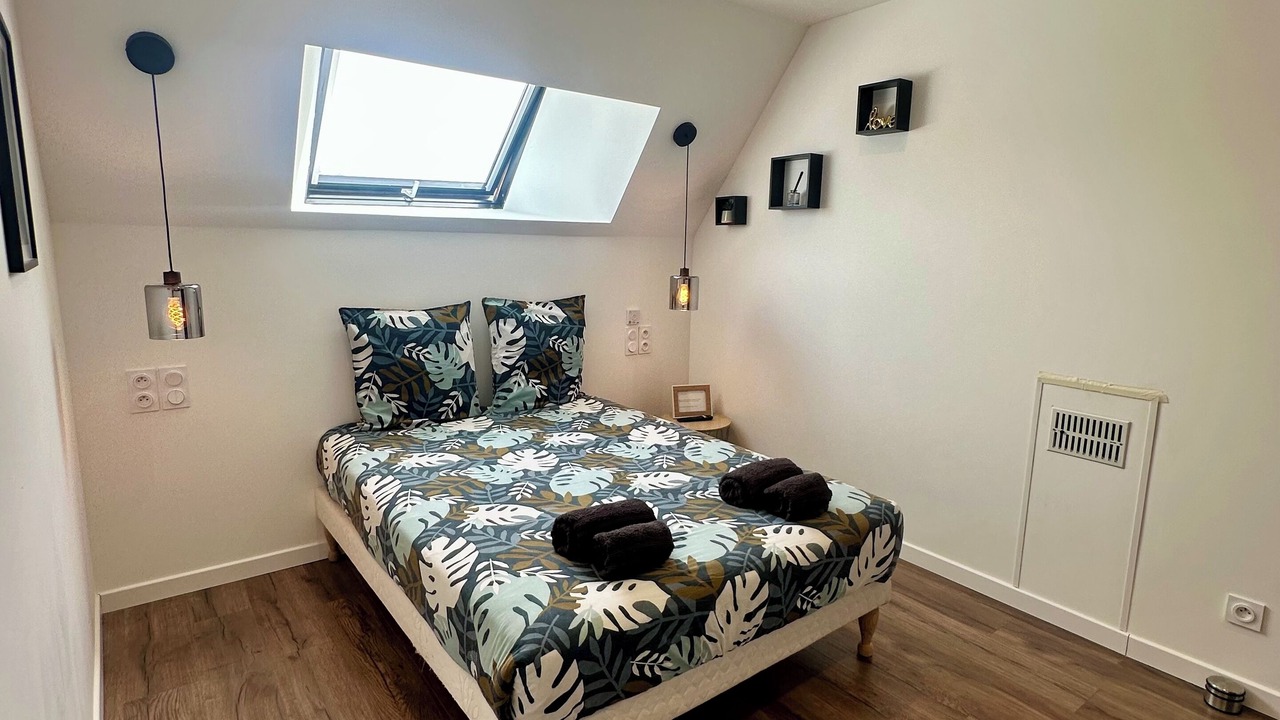 Photo of Bedroom in Saint-Senier-de-Beuvron