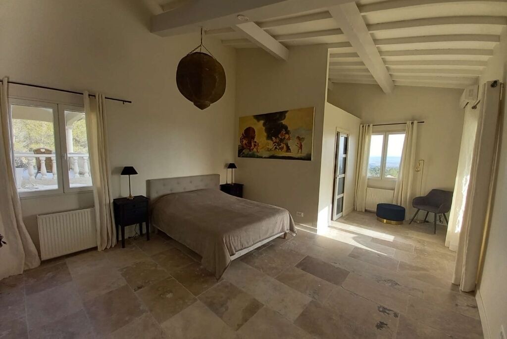 Photo of Bedroom in Siran