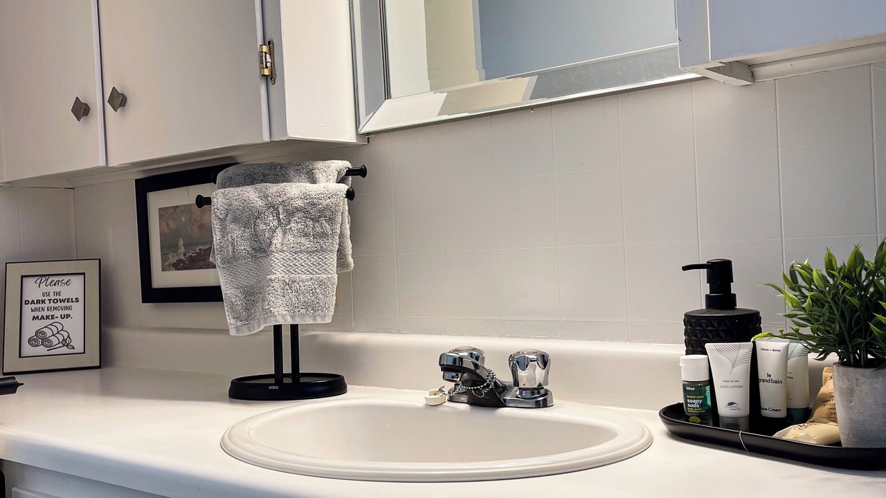 Photo of Bathroom in Naufrage