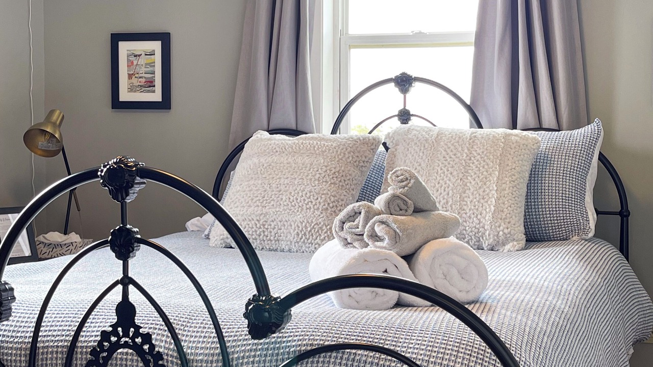 Photo of Bedroom in Naufrage