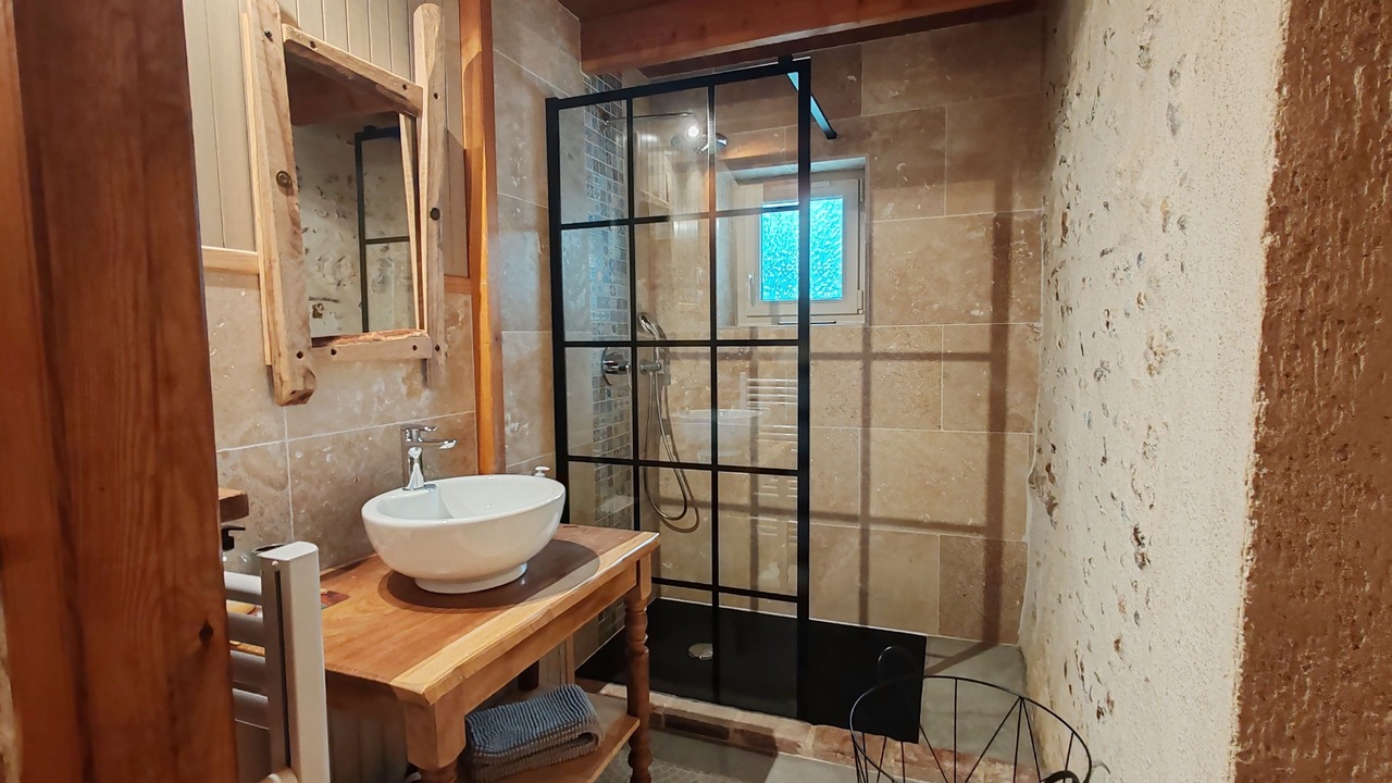 Photo of Bathroom in Sully-sur-Loire