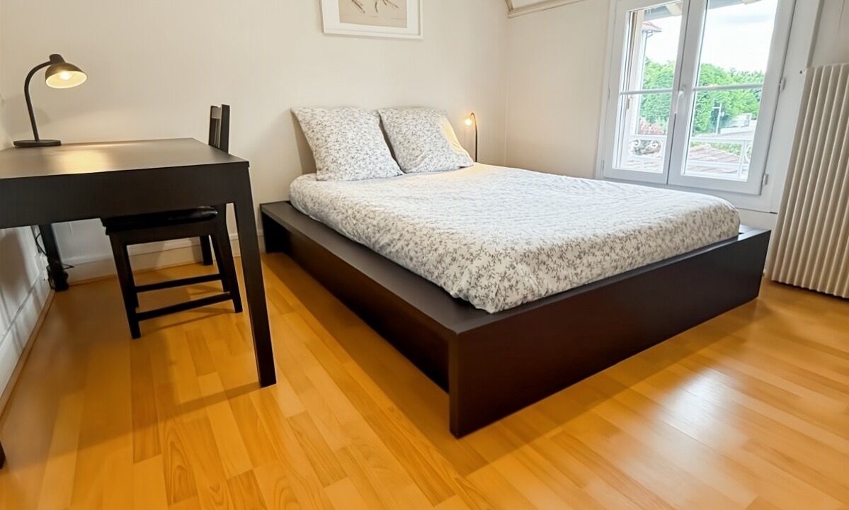 Photo of Bedroom in Conflans-Sainte-Honorine