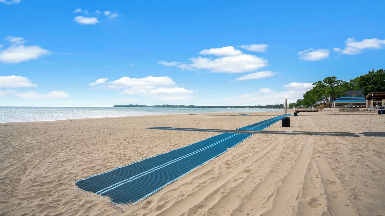Photo of Others in Crystal Beach
