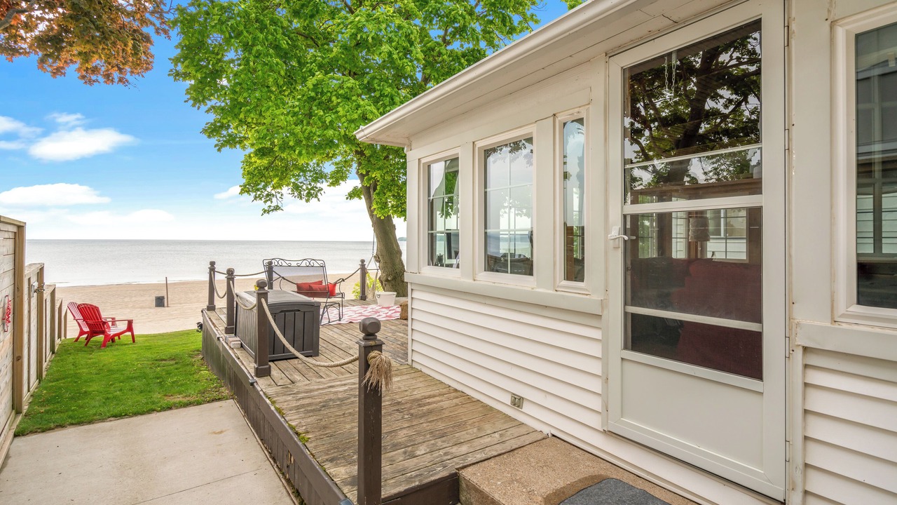 Photo of Patio Balcony in Crystal Beach