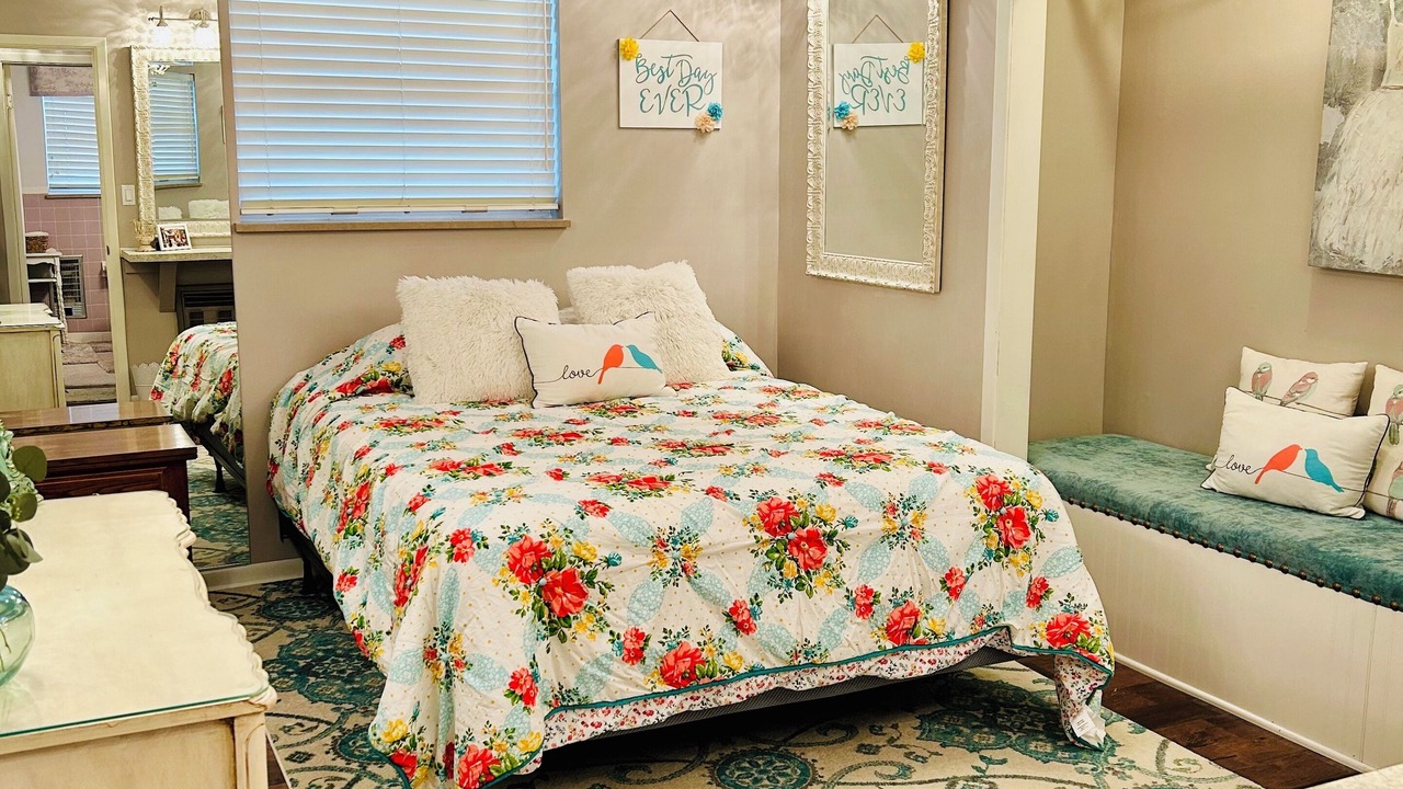 Photo of Bedroom in Hamblen County