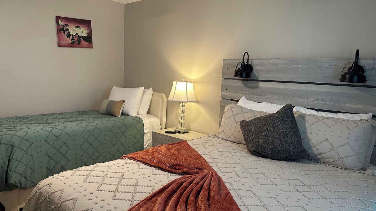 Photo of Bedroom in Kenner - Louis Armstrong International Airport