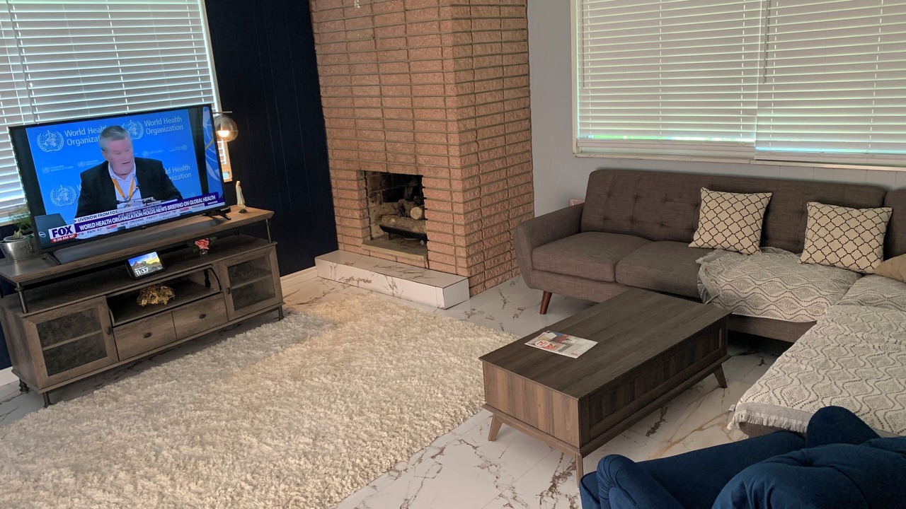 Photo of Livingroom in Clinton Township