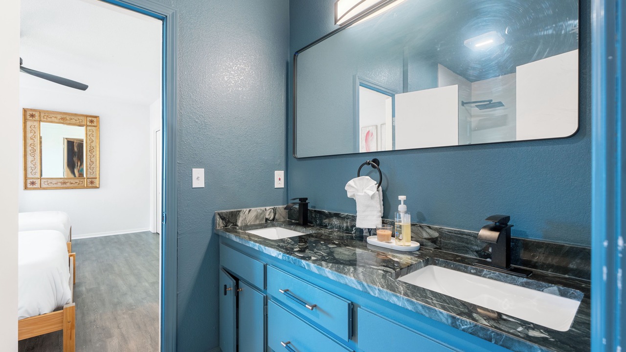 Photo of Bathroom in Central Oklahoma City