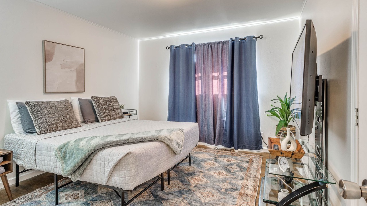 Photo of Bedroom in Tulsa