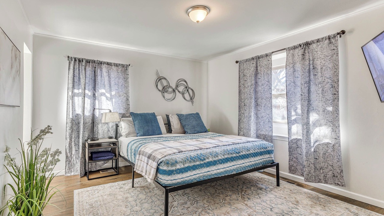 Photo of Bedroom in Tulsa