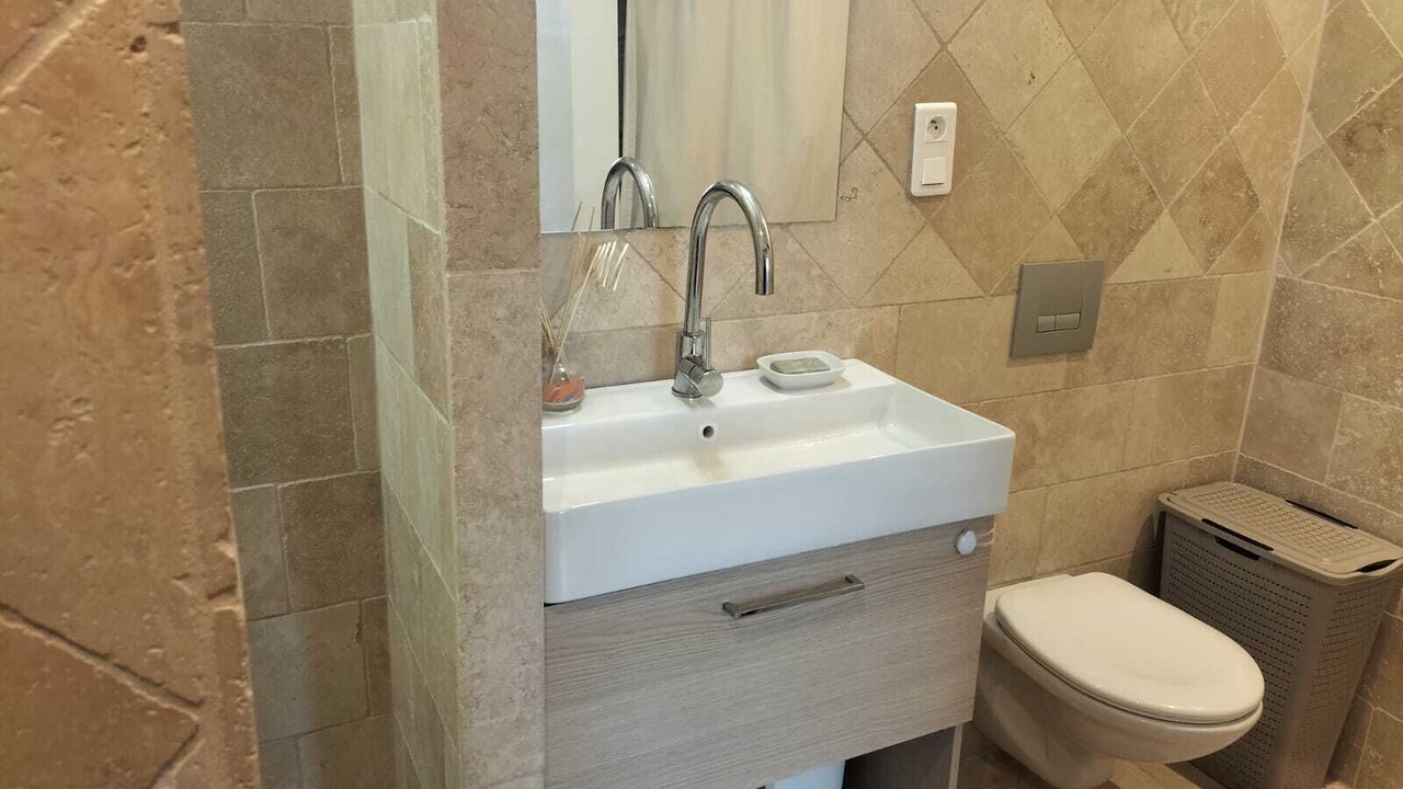 Photo of Bathroom in Volx